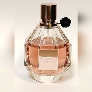 Flower Bomb by Viktor & Rolf